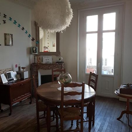 B&B Un Lit Sous Les Etoiles Nancy Bagian luar foto