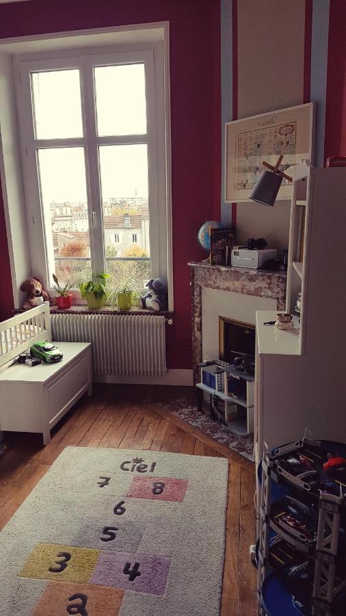 B&B Un Lit Sous Les Etoiles Nancy Bagian luar foto