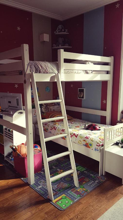 B&B Un Lit Sous Les Etoiles Nancy Bagian luar foto