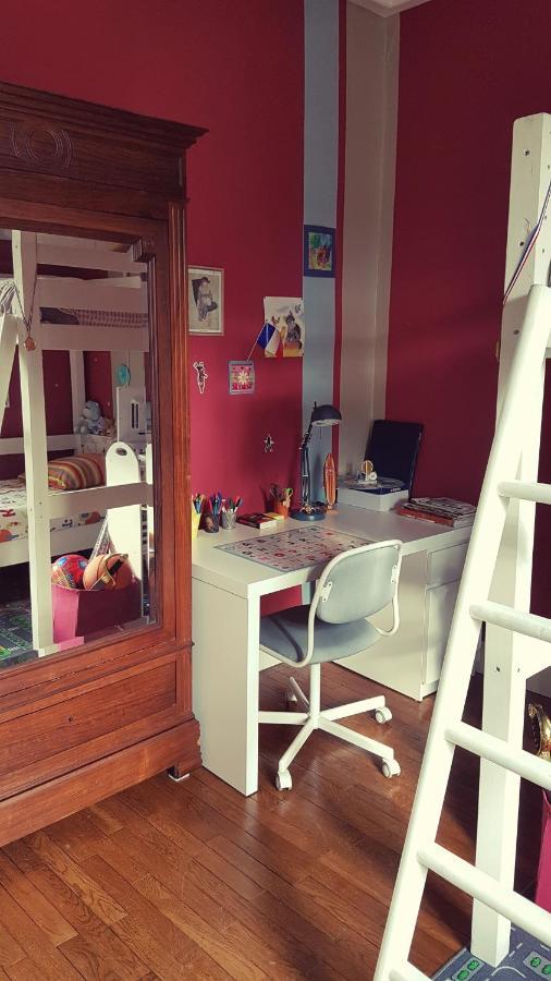 B&B Un Lit Sous Les Etoiles Nancy Bagian luar foto