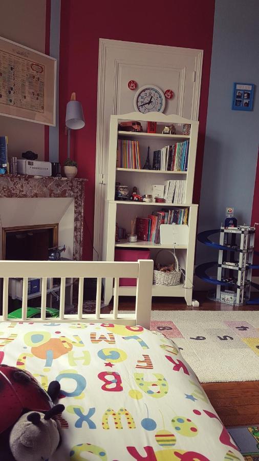 B&B Un Lit Sous Les Etoiles Nancy Bagian luar foto