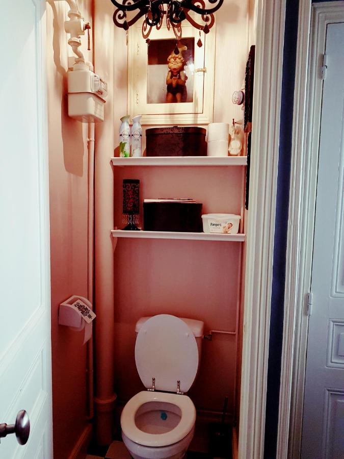 B&B Un Lit Sous Les Etoiles Nancy Bagian luar foto